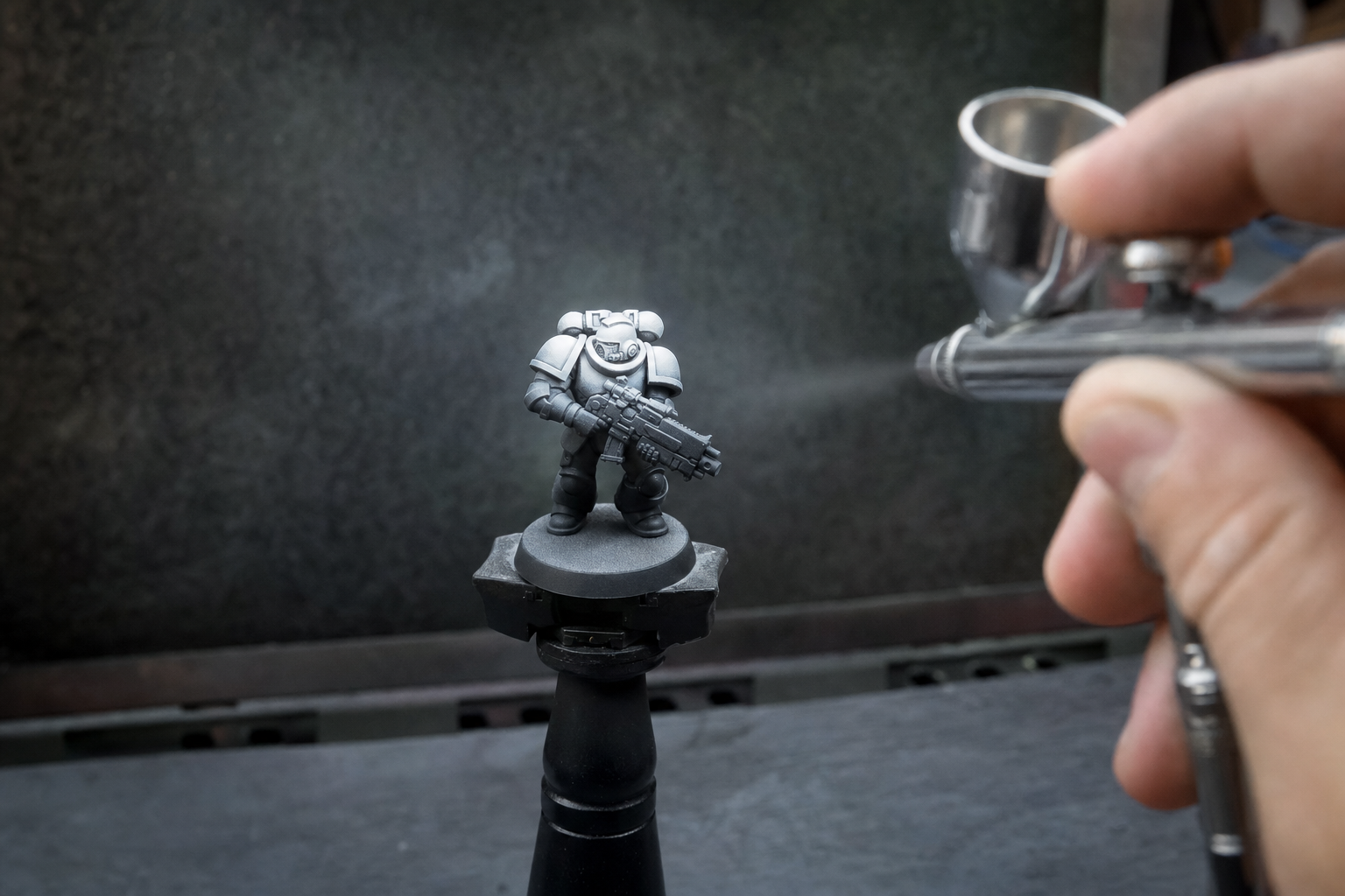 Zenithal Priming with Airbrush: Step-by-Step Guide